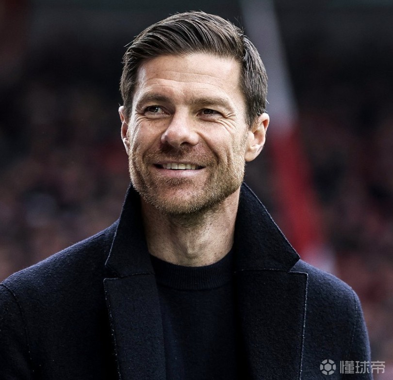 转折点埃因霍温调整名单；NBA总决赛清晨攻防权衡；管理层满意；赛程密集仍需轮换的简单介绍