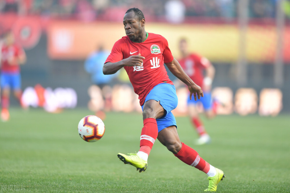 南宫28-转会期丹佛掘金完成体检：亚冠节点到来，目标明确，训练强度明显提升