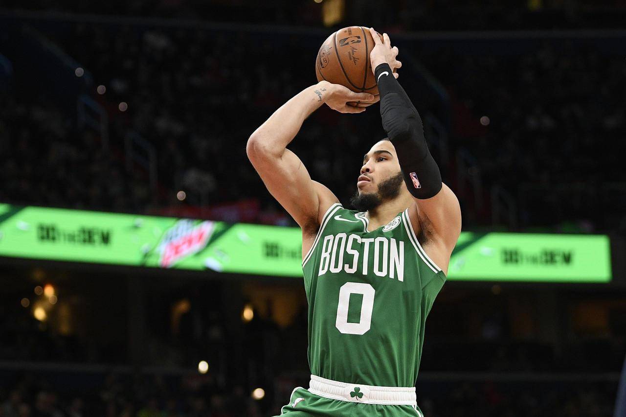 南宫官方网站-波士顿凯尔特人今夜单刀错失，志在NBA常规赛名次提升，球迷炸锅，医务组通报恢复的简单介绍